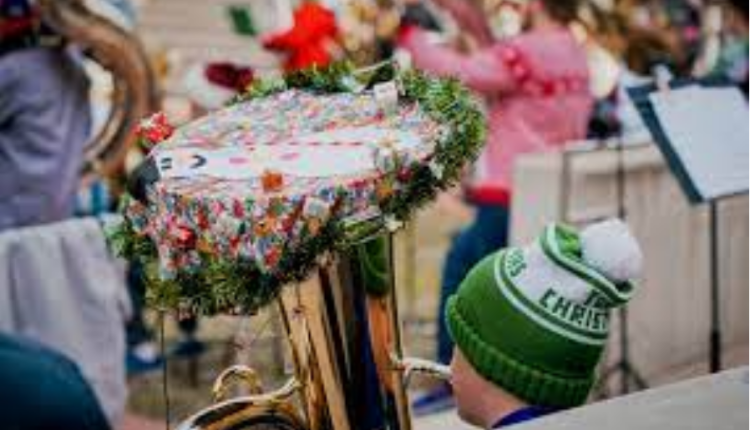 Tuba Christmas Serenades the Texas Capitol