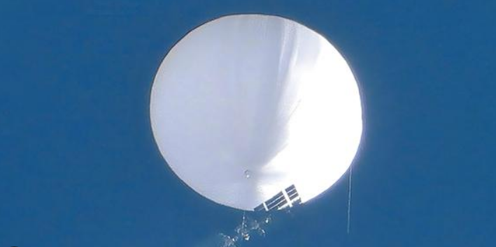 U.S. Intelligence Unveils Chinese Spy Balloon’s Connection Through American Internet Service