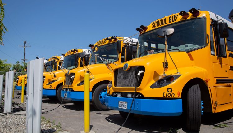 California Schools to Roll Out Electric Buses