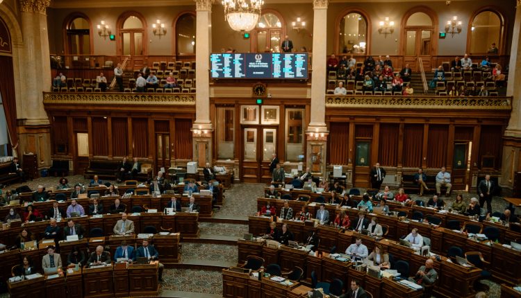Ohio Legislature Advances Bills to Strengthen Political Contribution Regulations